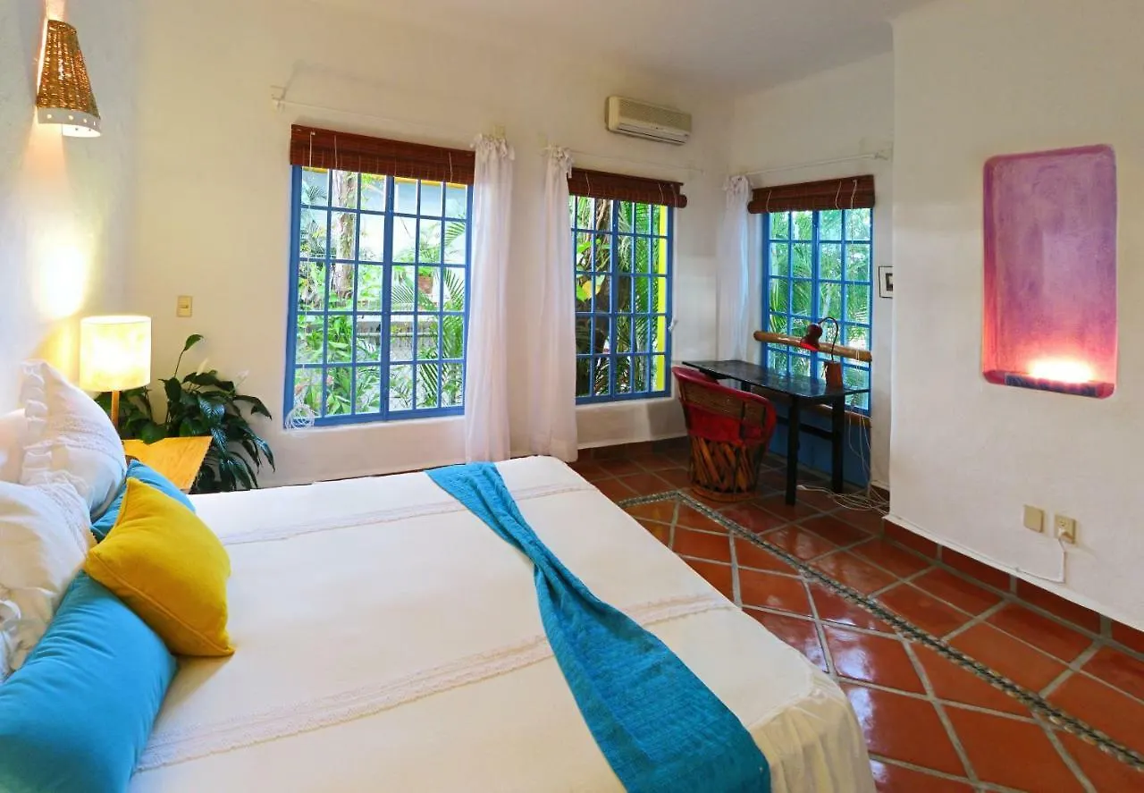 Luna Liquida Puerto Vallarta 3*,